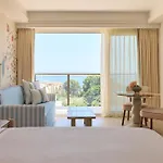 Don Carlos Hotel