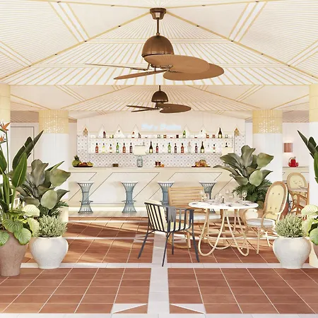 Don Carlos Hotel