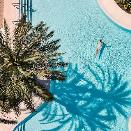 Don Carlos Hotel