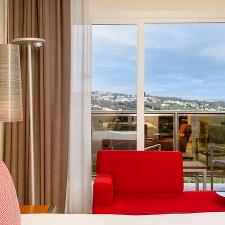 Don Carlos فندق ماربيا